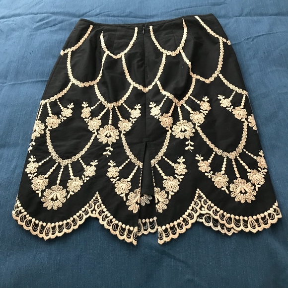 Nanette LePore Black & Tan Floral Print Skirt Size 4 - Picture 2 of 5